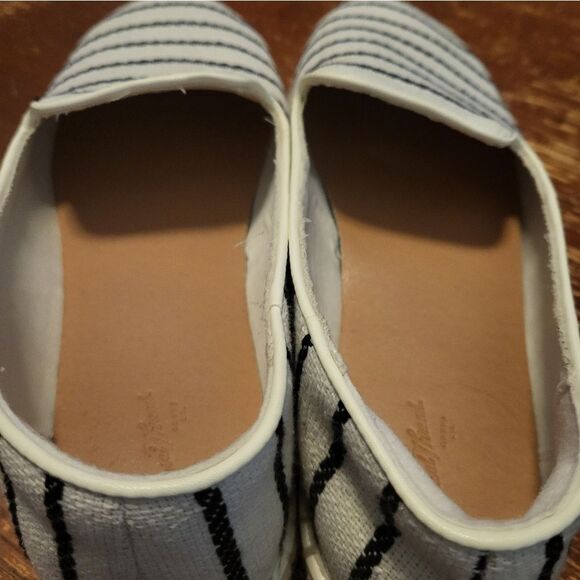 Universal Thread Striped Fabric Espadrilles Casual Slip On Womens, Size 9 - Picture 5 of 10